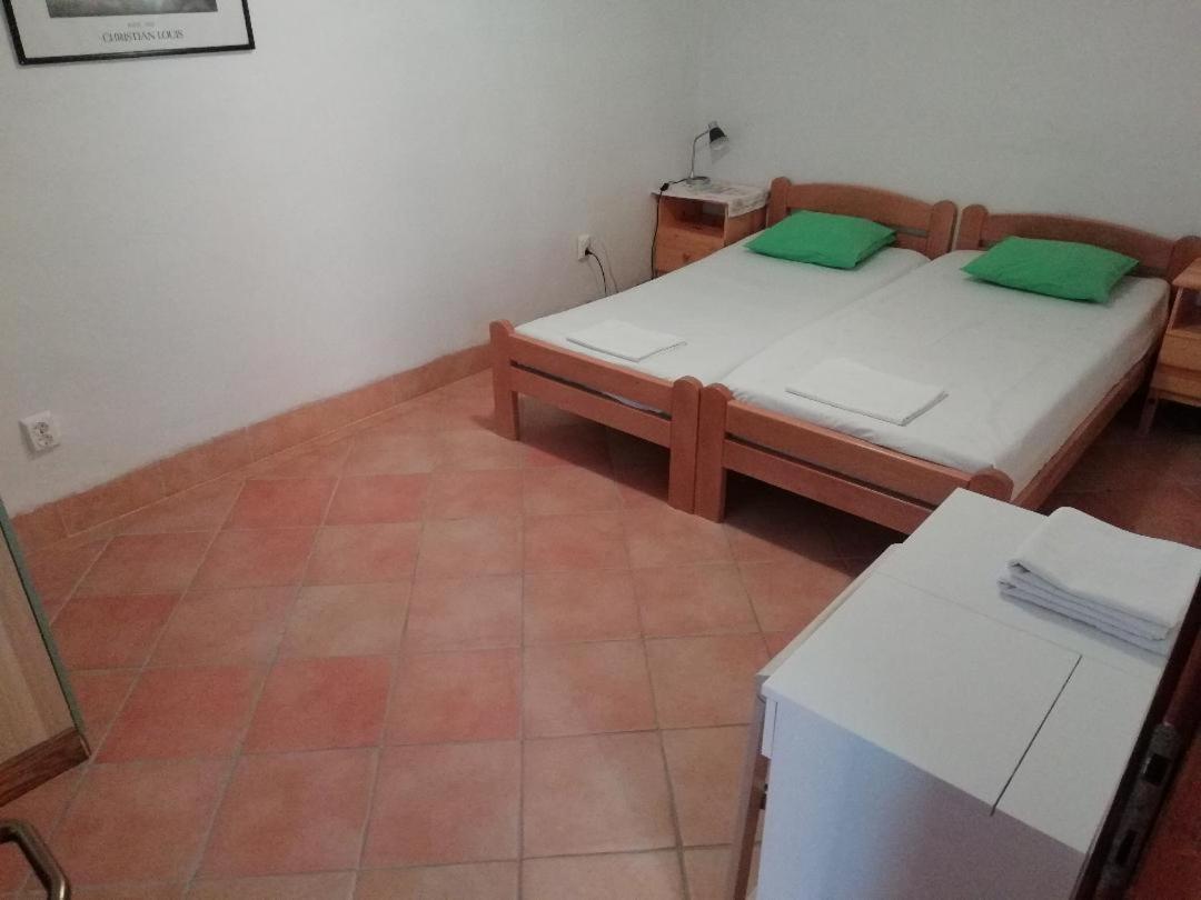 Apartments Mia Starigrad Paklenica Luaran gambar